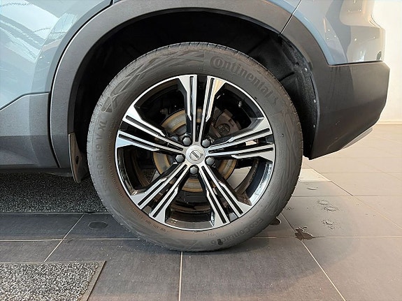 Volvo XC40 19 of 20