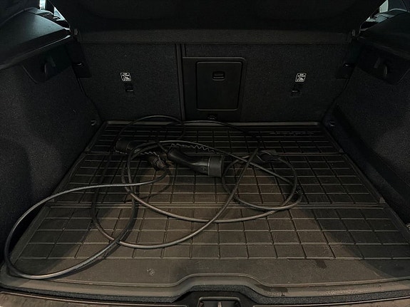 Volvo XC40 6 of 20