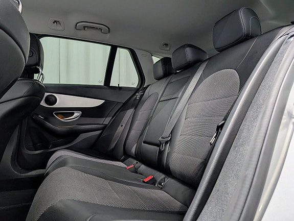Mercedes-Benz C220 d 11 of 15