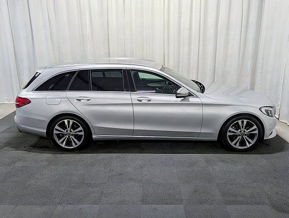 Mercedes-Benz C220 d 5 of 15
