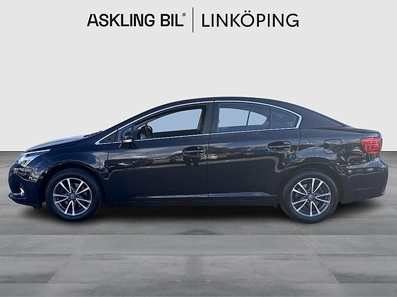 Toyota Avensis 3 of 11