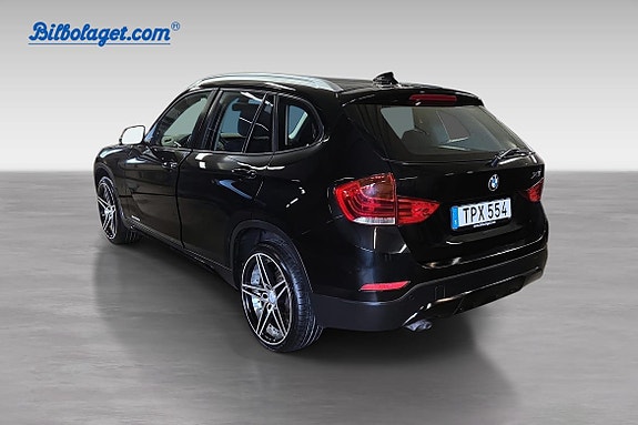BMW X1 4 of 11