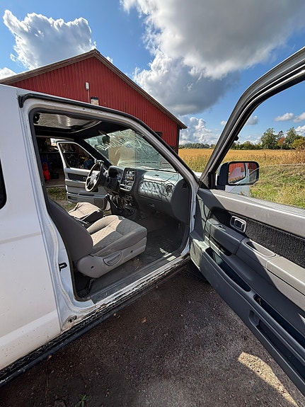 Nissan Navara 17 of 24