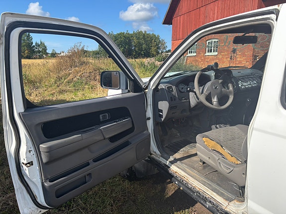 Nissan Navara 11 of 24