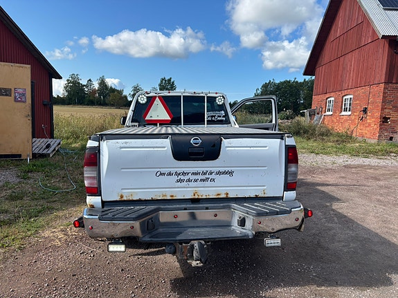 Nissan Navara 23 of 24