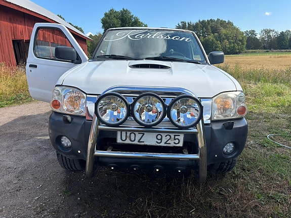 Nissan Navara 24 of 24