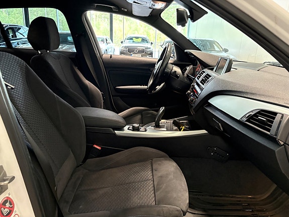 BMW 118d 12 of 18