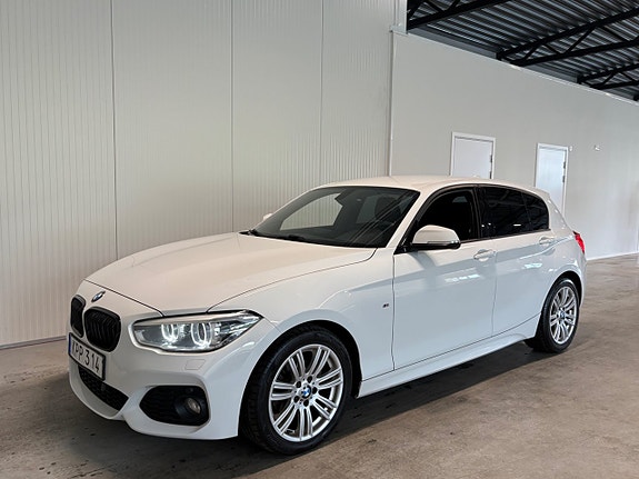 BMW 118d 4 of 18