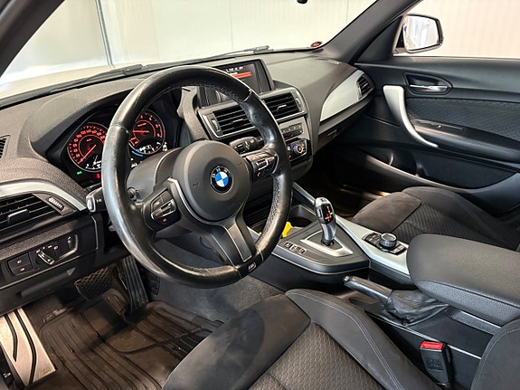 BMW 118d 7 of 18
