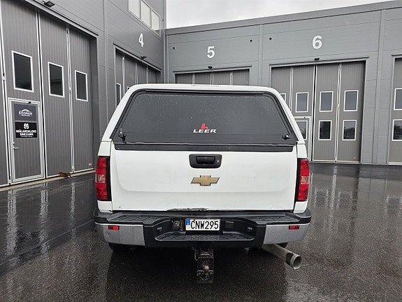 Chevrolet Silverado 2500 9 of 11