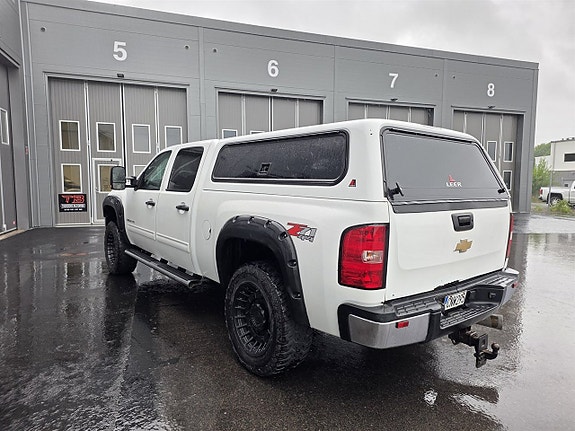 Chevrolet Silverado 2500 8 of 11