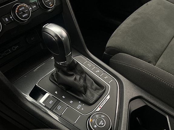 Volkswagen Tiguan 22 of 29