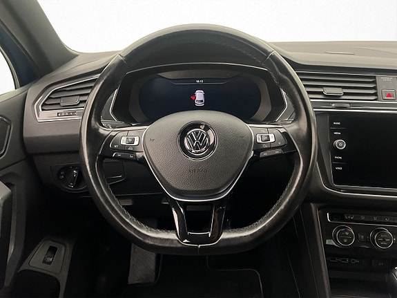 Volkswagen Tiguan 11 of 29
