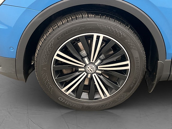 Volkswagen Tiguan 26 of 29