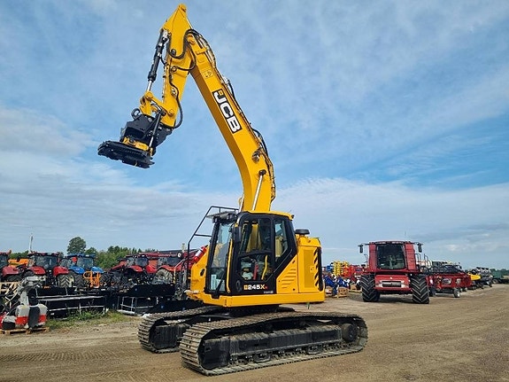 JCB 245 XR Nya hytten!!!  omg.leverans 10 of 13
