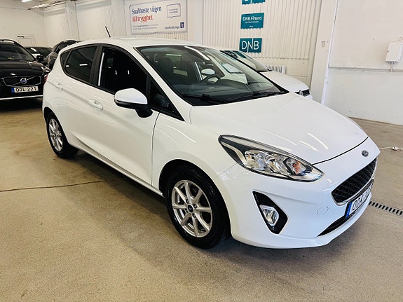 Ford Fiesta 13 of 25