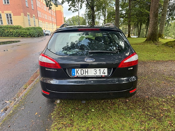 Ford Mondeo 6 of 11