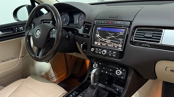 Volkswagen Touareg 24 of 27