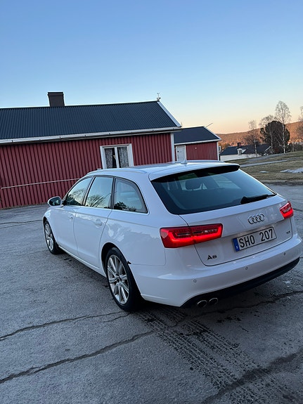 Audi A6 4 of 10