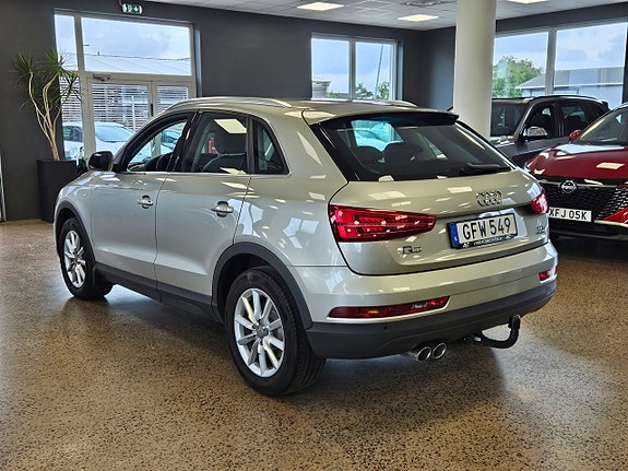 Audi Q3 4 of 20