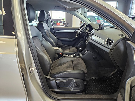 Audi Q3 15 of 20