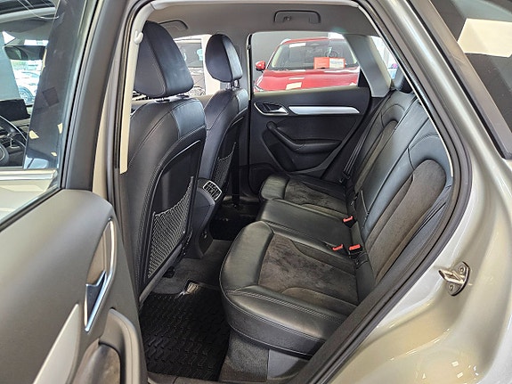 Audi Q3 17 of 20