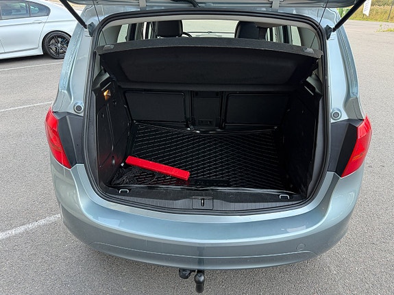 Opel Meriva 8 of 17