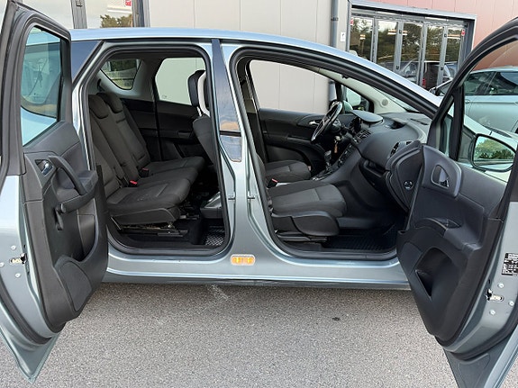 Opel Meriva 10 of 17