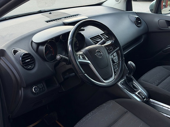 Opel Meriva 14 of 17