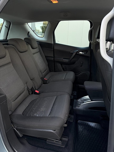 Opel Meriva 12 of 17