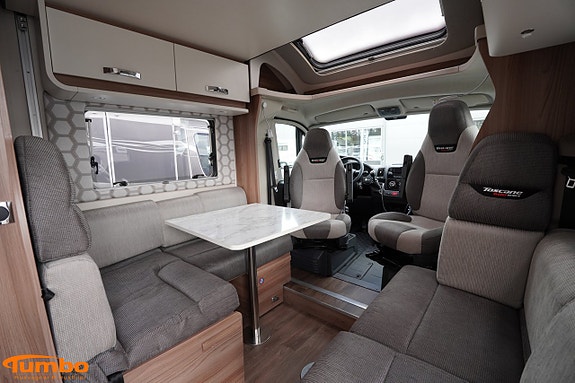 Swift Toscane 694 2 of 21
