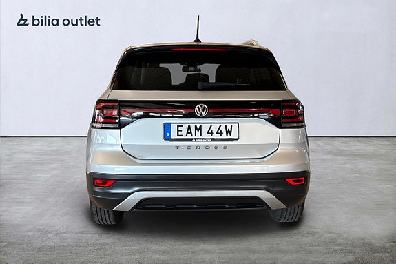 Volkswagen T-Cross 7 of 21