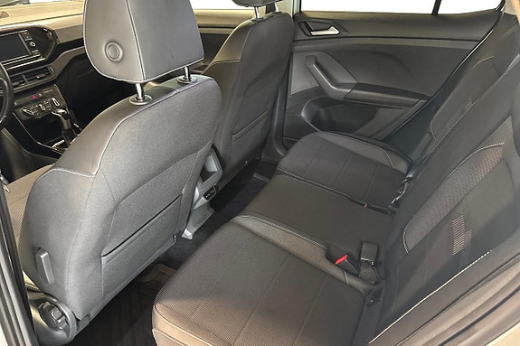 Volkswagen T-Cross 18 of 21