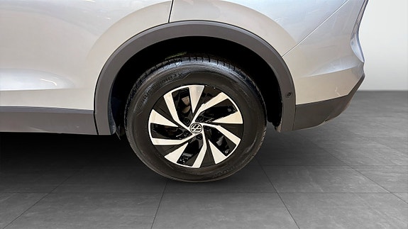 Volkswagen Tiguan 7 of 22