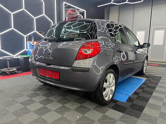 Renault Clio 5 of 11