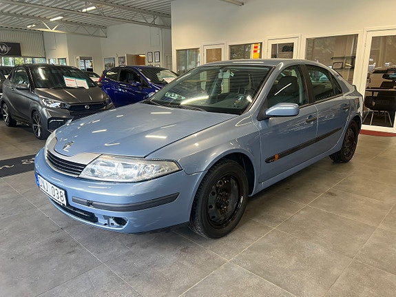 Renault Laguna 3 of 16