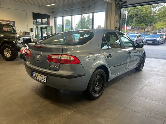 Renault Laguna 7 of 16