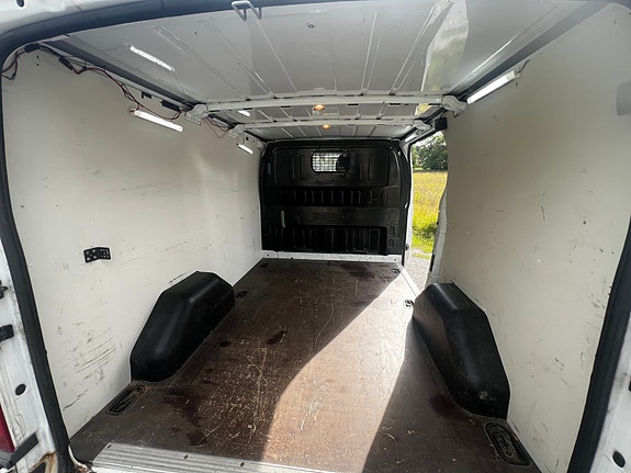 Ford Transit T260 10 of 17