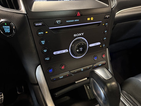 Ford Edge 12 of 27
