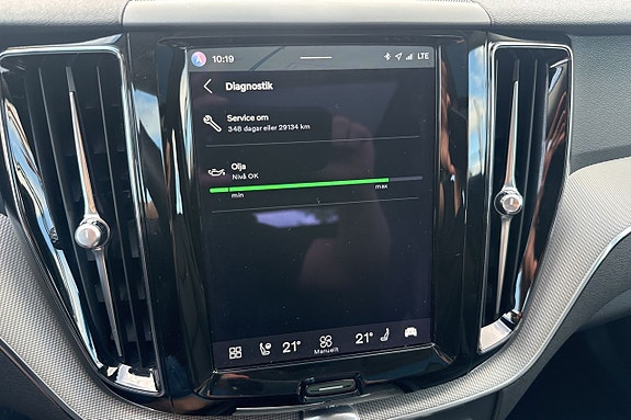 Volvo XC60 23 of 30