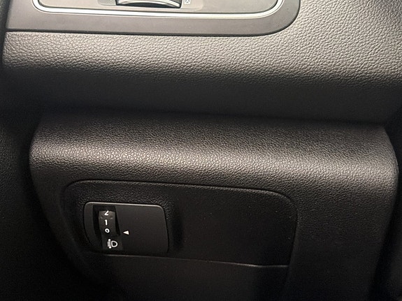 Renault Megane 24 of 28