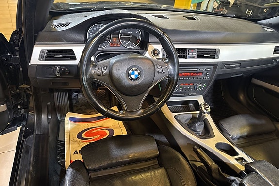 BMW 320d 14 of 24
