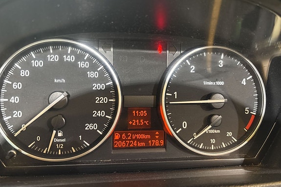 BMW 320d 15 of 24