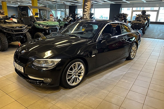 BMW 320d 5 of 24