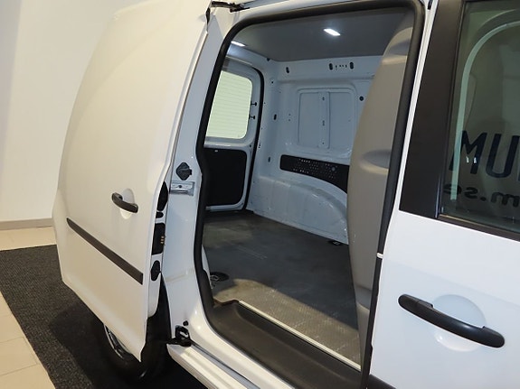 Volkswagen Caddy 6 of 15