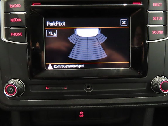 Volkswagen Caddy 12 of 15