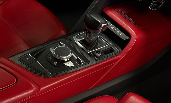 Audi R8 10 of 19