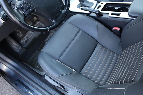 Volvo S40 7 of 8