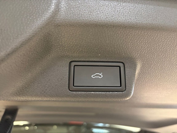 Volkswagen ID. Buzz 12 of 12