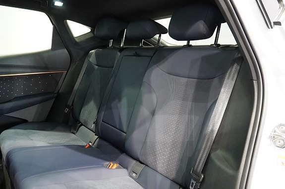 Cupra Tavascan 13 of 27